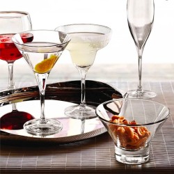 6 Verres à cocktail Ypsilon 24.5cl